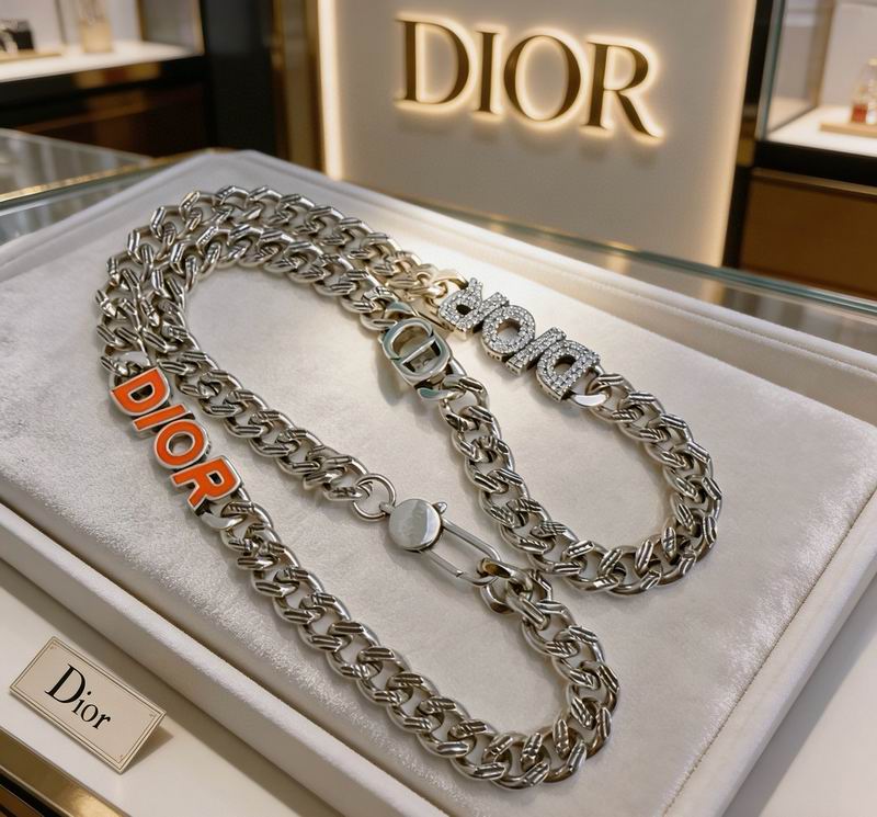Dior Necklace 04yxs143